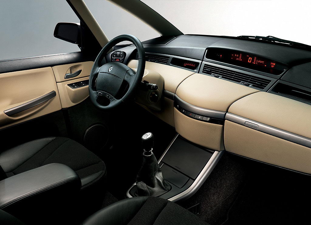 Renault Avantime 2002 029.jpg